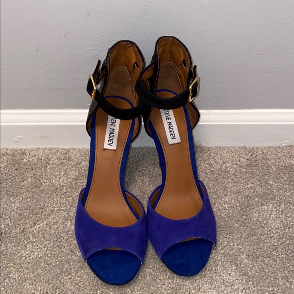 Brand new Steve Madden sandal size 8